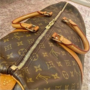 Louis Vuitton Keepall 50 AUTHENTIC WITH DUSTBAG